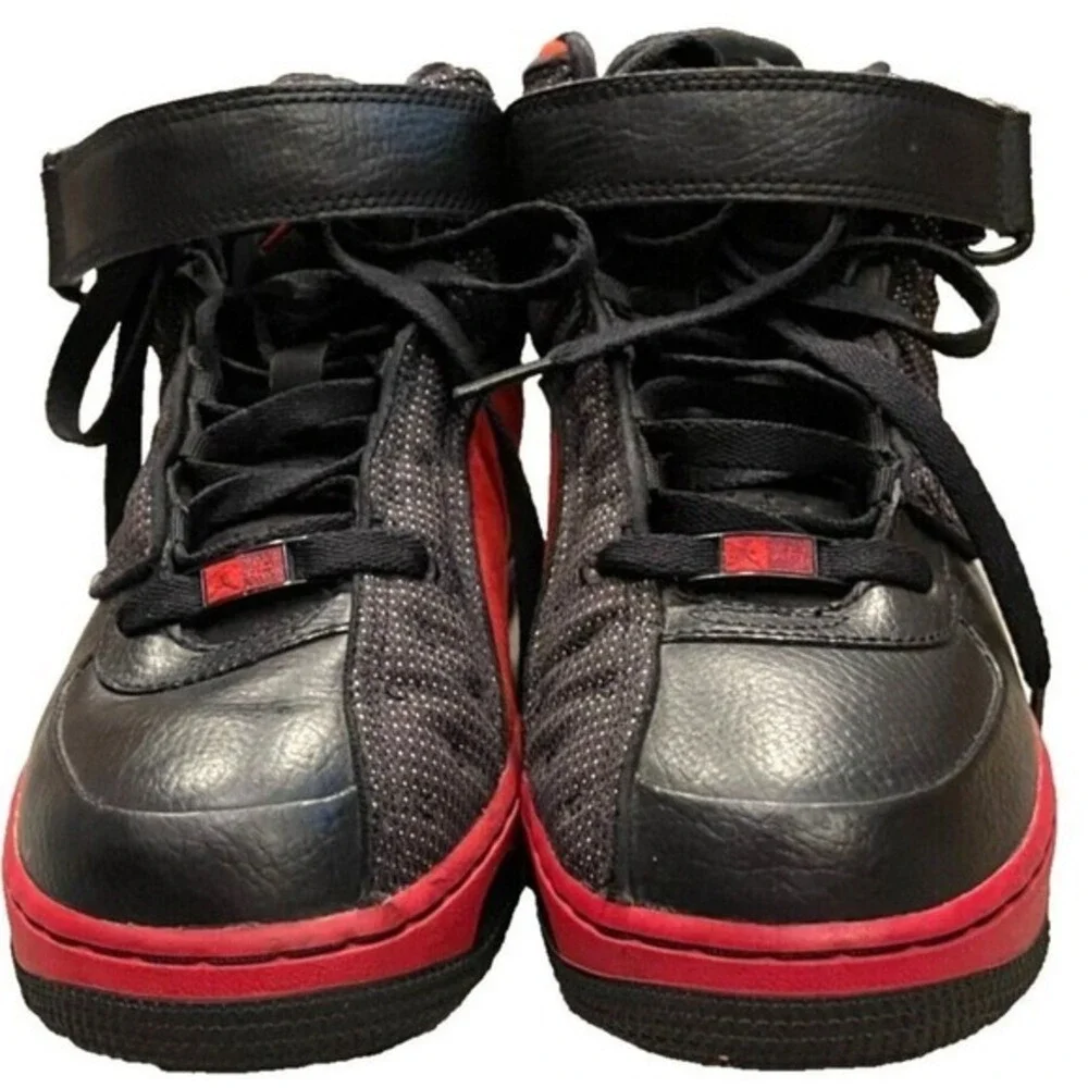 Nike Air‎ Jordan Fusion Bred Shoes 375472-061 Black Red Size 6.5 Y Slightly used
